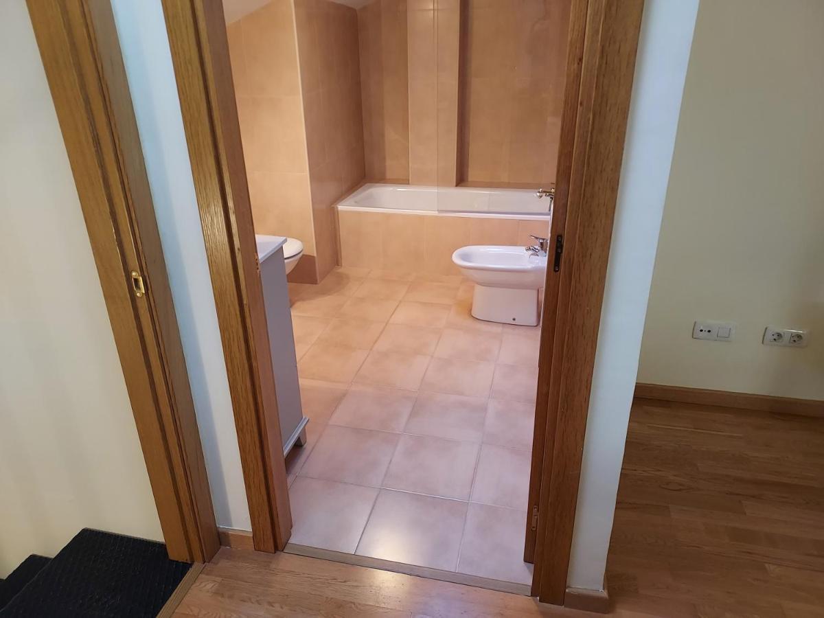 Irimo Apartment Тудела Екстериор снимка