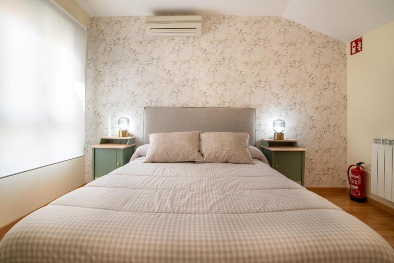 Irimo Apartment Тудела Екстериор снимка