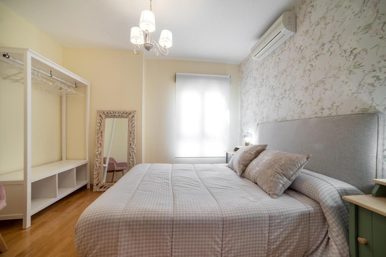 Irimo Apartment Тудела Екстериор снимка