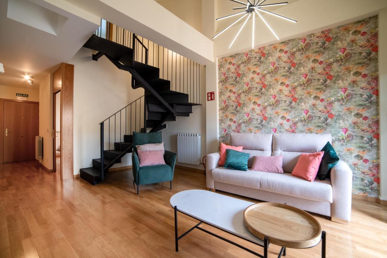 Irimo Apartment Тудела Екстериор снимка